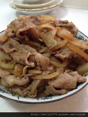 [便當菜料理]黑胡椒洋蔥肉片