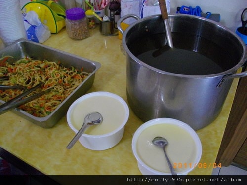 2011年09月4日無名股東試吃-名豐豆腐商品