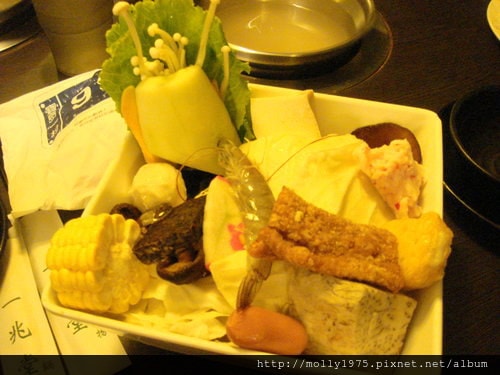 2011年9月10日一兆堂鍋物 (微風台北車站店)