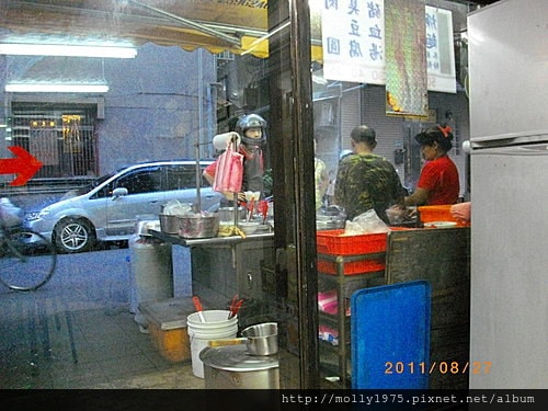 2011年8月28日新明路臭豆腐+羹麵