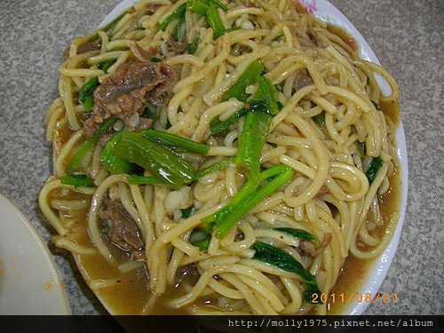 2011年8月21日三重天橋下炒羊肉
