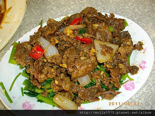 2011年8月21日三重天橋下炒羊肉