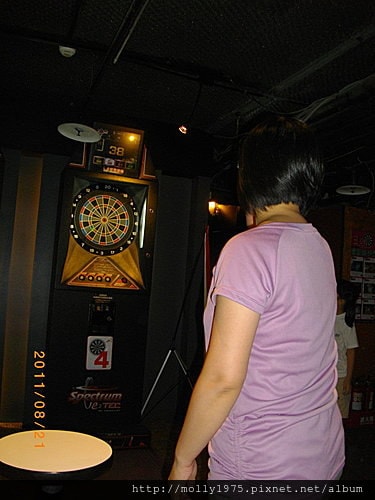 2011年8月21日E7CLUB保齡球館一票到底