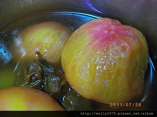 2011年7月27日製作剝皮蜜蕃茄