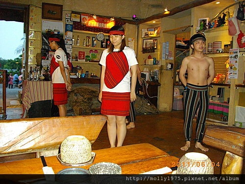 2011年6月4日八里芭達桑原住民餐廳
