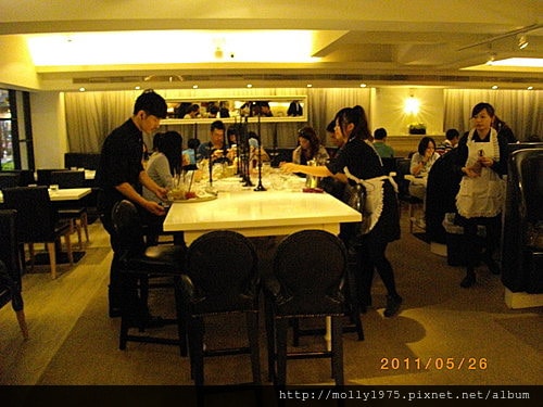 2011年5月26日東區名媛最愛的蜜糖吐司dazzling cafe