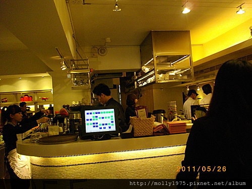 2011年5月26日東區名媛最愛的蜜糖吐司dazzling cafe
