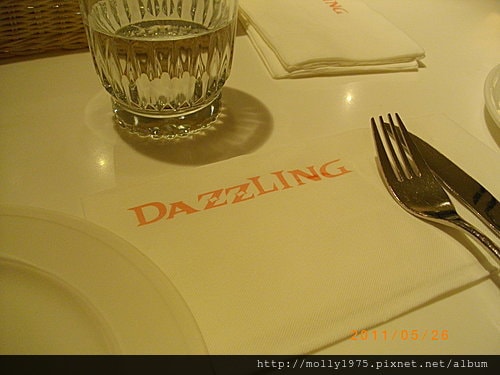 2011年5月26日東區名媛最愛的蜜糖吐司dazzling cafe