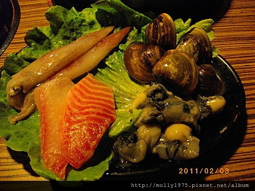 2011年02月03日99元起的麻辣妹子平價小火鍋