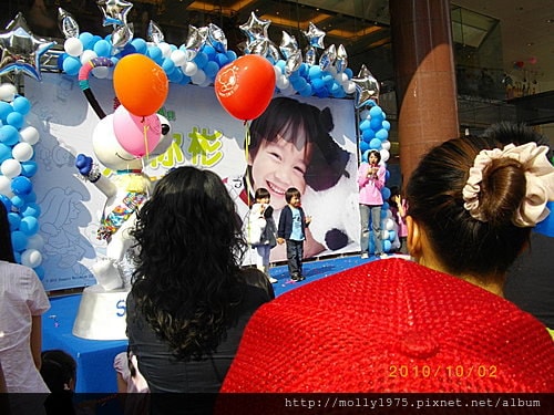 2010年10月2日遇見迷你彬及阿寶