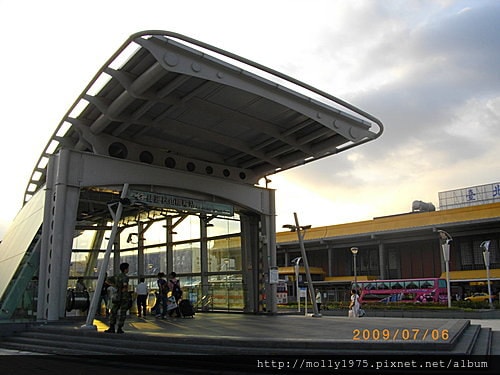 2009年7月-松山機場捷運站
