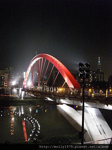 2009年4月夜騎彩虹河濱公園