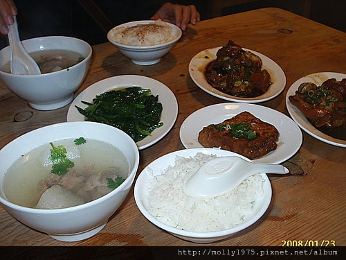 豬腳飯