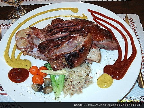 新莊某牛排館