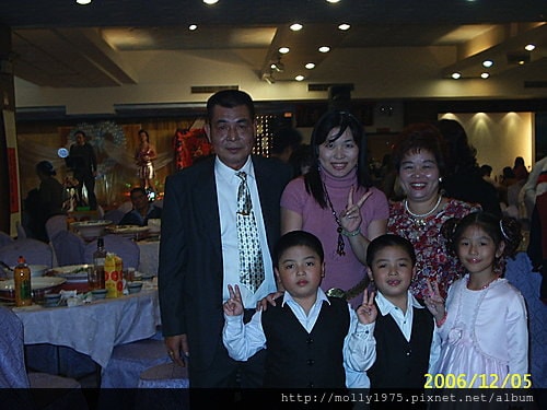 表弟結婚