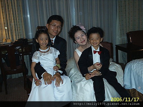 annie結婚