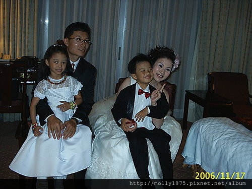 annie結婚